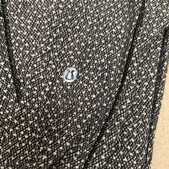 Lululemon leggings! - Picture 3 of 5